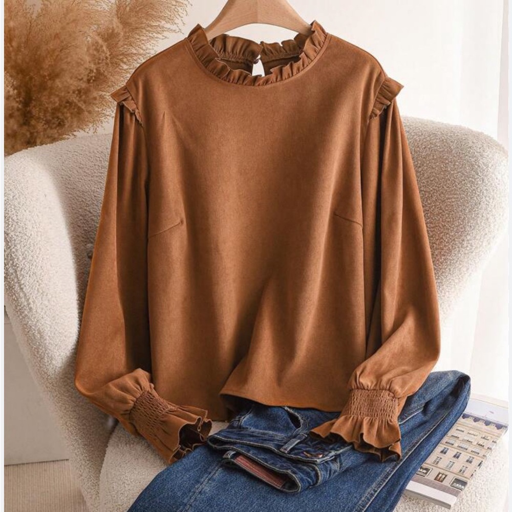 Brown Ruffle Trim Blouse Excellent